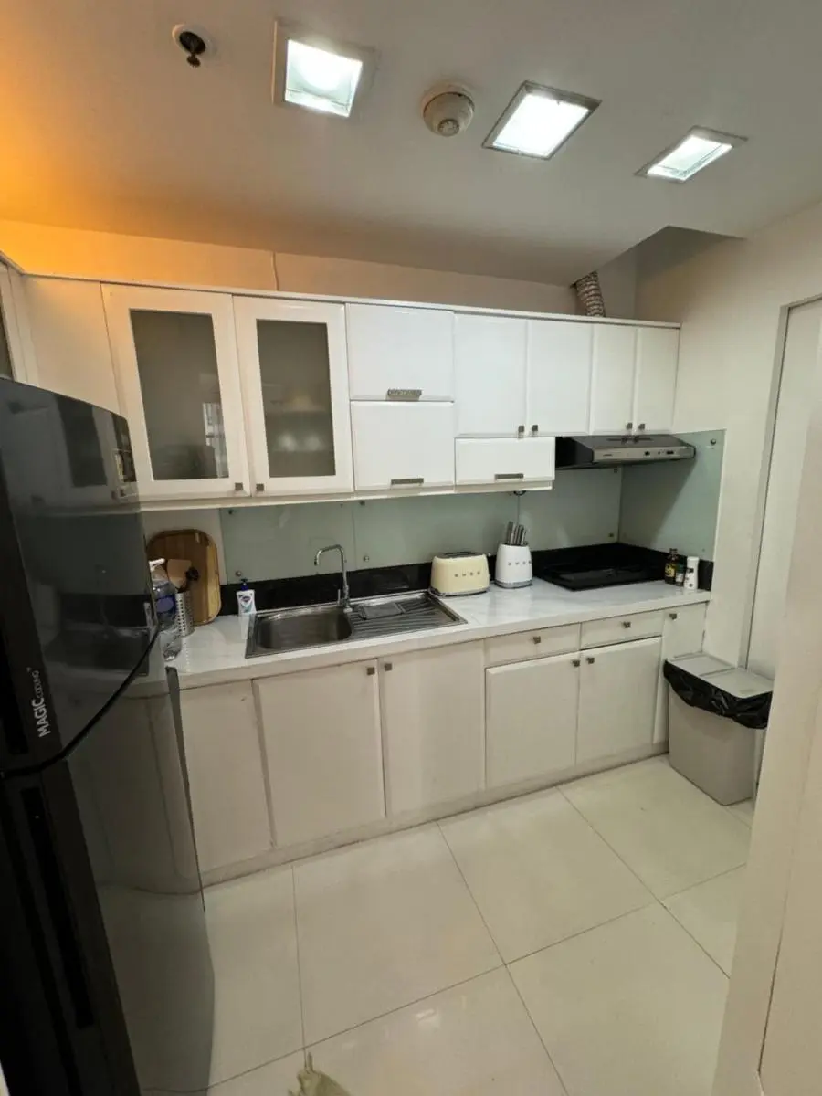 Image 3 of Minimalist Luxury Spacious 1 Bedroom in Burgos Circle