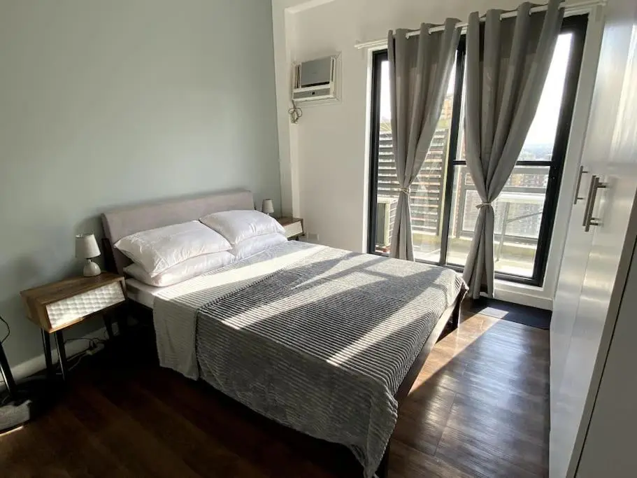 Image 6 of Modern Condo Apt in Flair Tower South, Mandaluyong