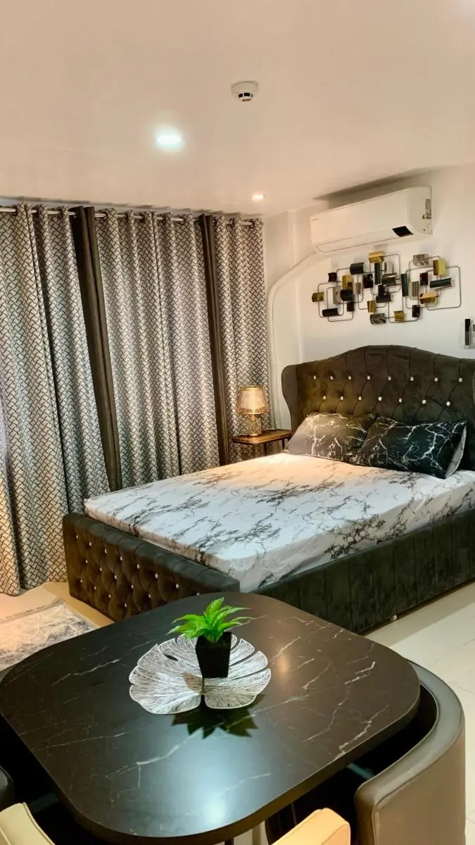 Image 4 of Modern Studio near LRT, MOA & Star City in Pasay