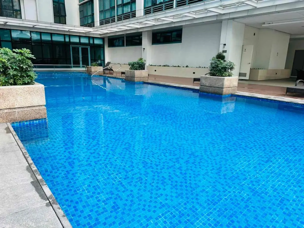 Image 3 of Modern Suite In Bonifacio Global City
