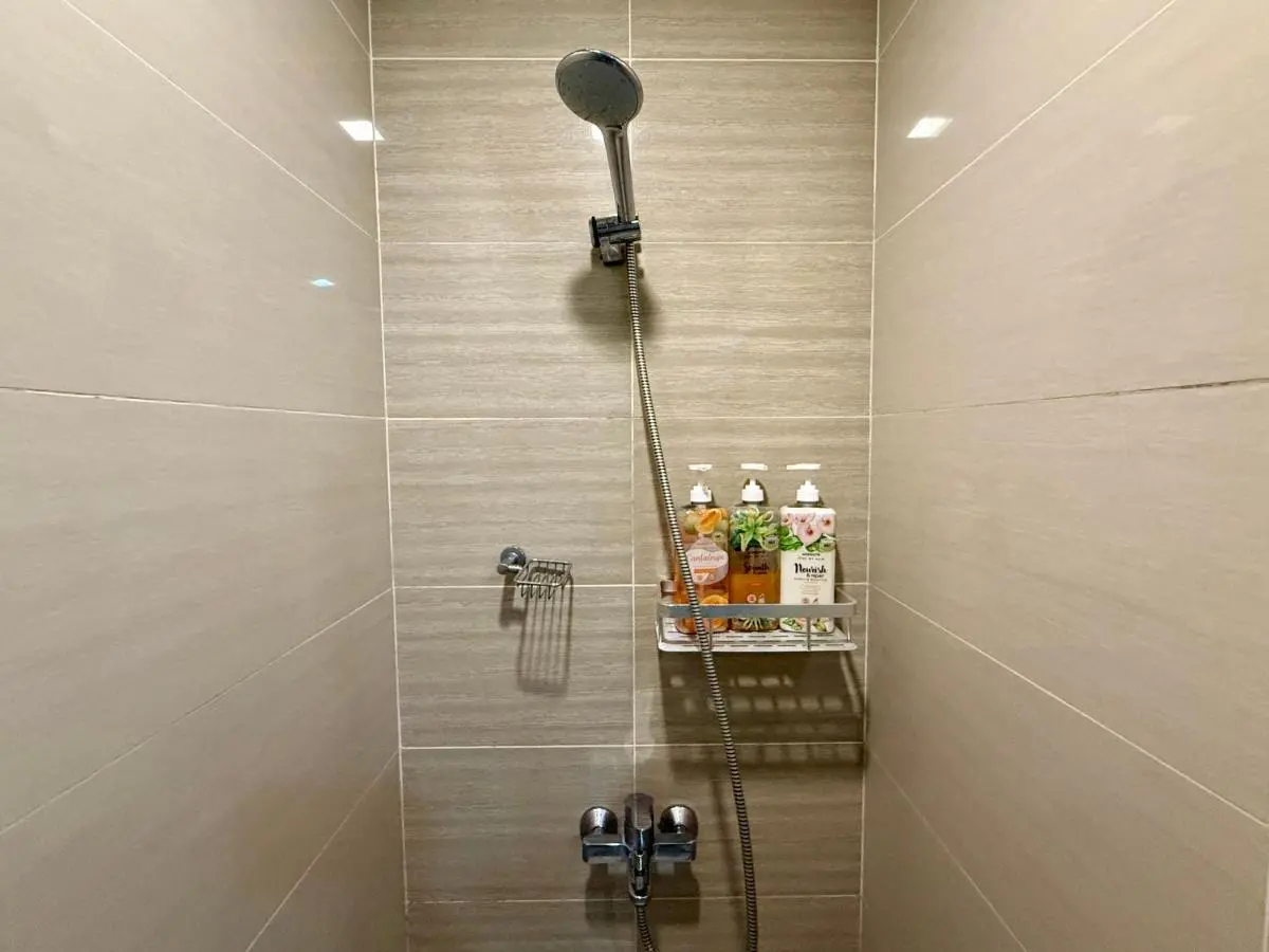 Image 2 of Modern Suite In Bonifacio Global City