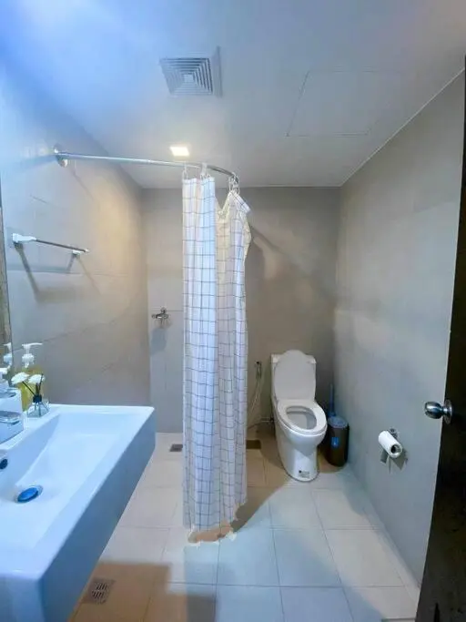 Image 5 of Modern comforts sleek studio in Manhattan Plaza2