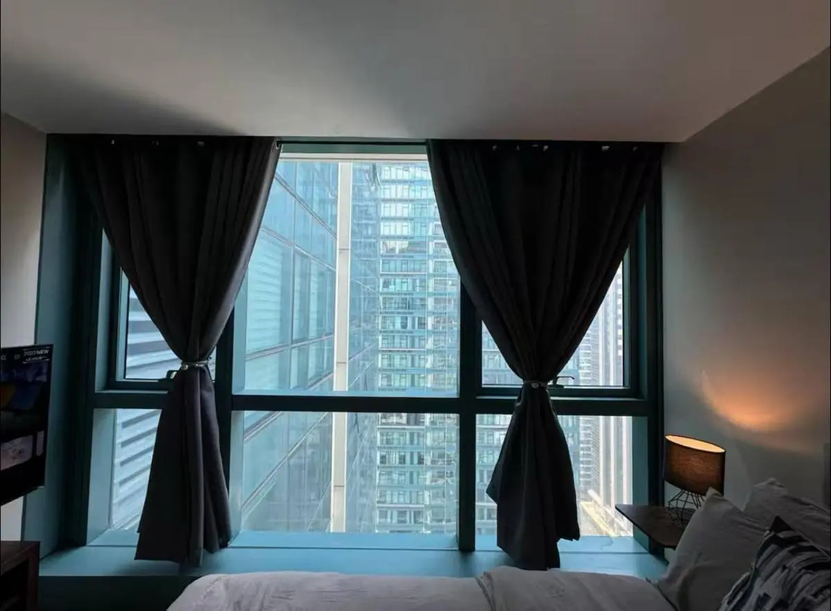 Image 1 of Modish 1BR One Uptown BGC direct to Uptown Mall