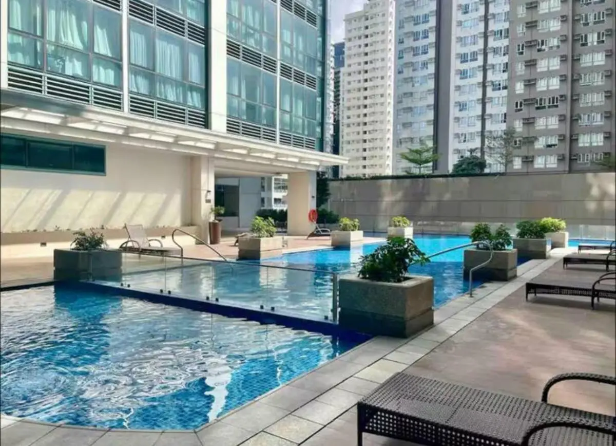 Image 3 of Modish 1BR One Uptown BGC direct to Uptown Mall