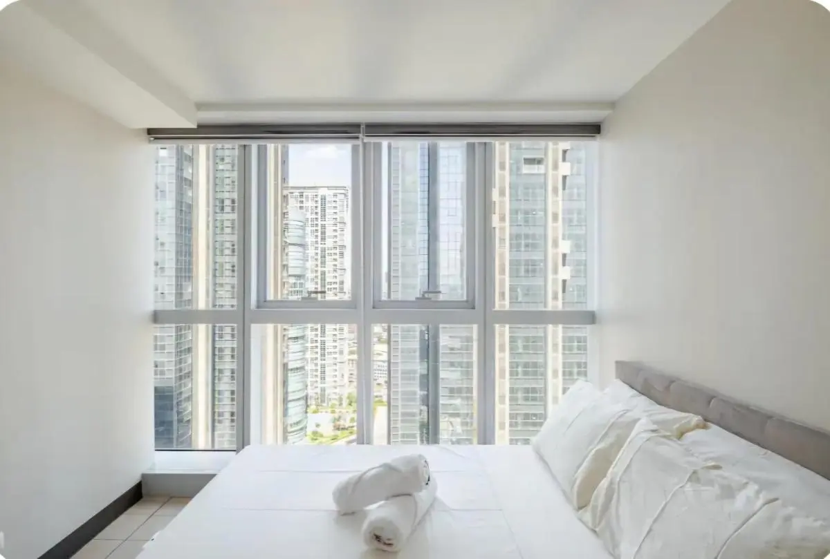 Image 1 of Mystay25V-ParksuitesTower1