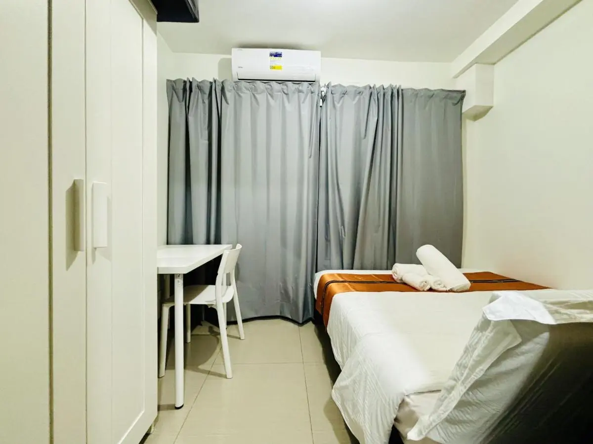 Image 1 of New Oasis Staycation Shore 2