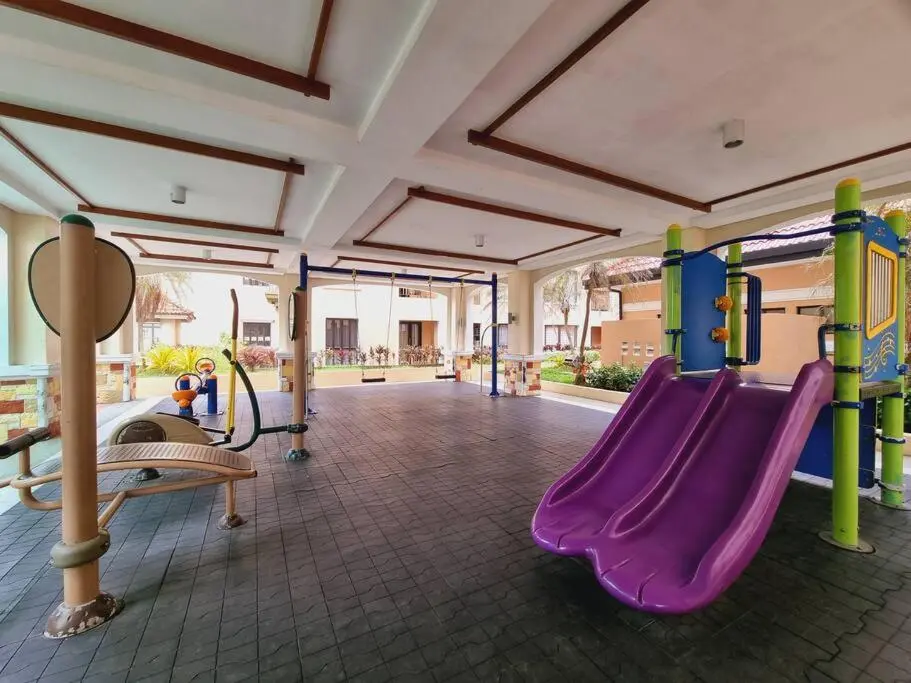 Image 4 of Newport’s STAR at Montecito Residential Resort