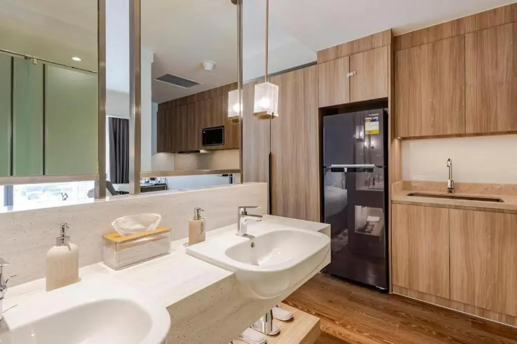 Image 2 of Novotel Hotel Manila Residences by MADR Excellence