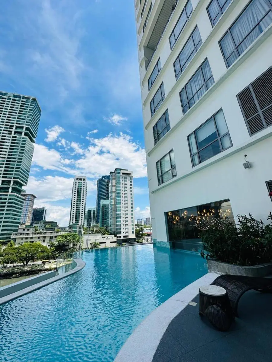 Image 6 of Novotel Residence Hotel Manila by Jolly Luxe Suites at Acqua
