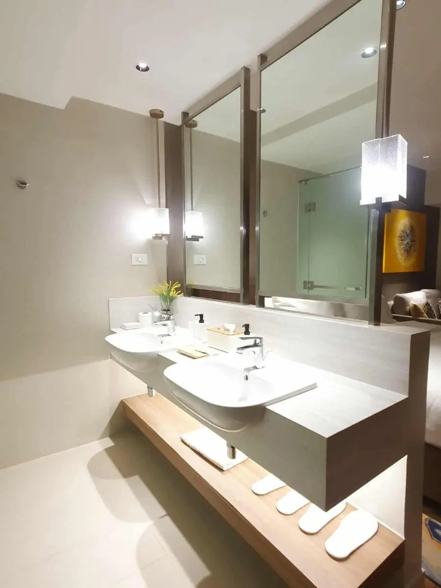 Image 5 of Novotel Residence Hotel Manila by Jolly Luxe Suites at Acqua