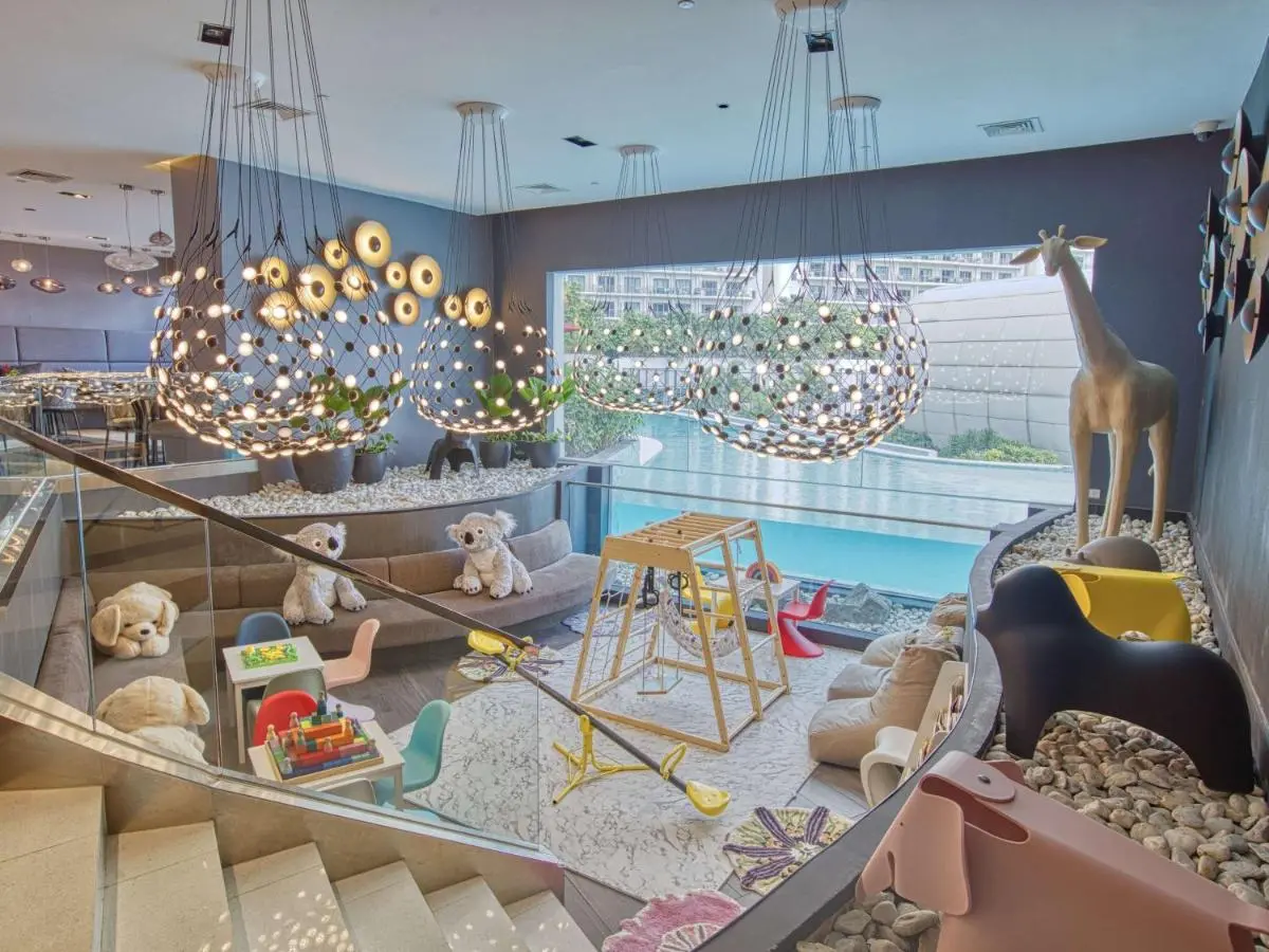 Image 3 of Novotel Suites Manila at Acqua