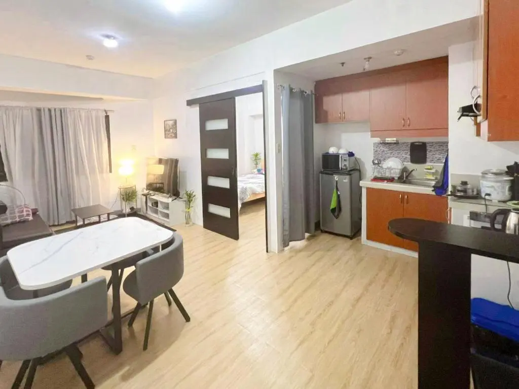 Image of One Bedroom condo Unit in Eastwood Libis . Fast free wifi /netflix