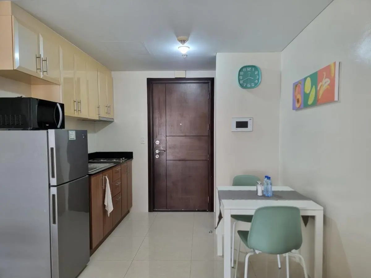 Image 4 of One Palm Tree Villas