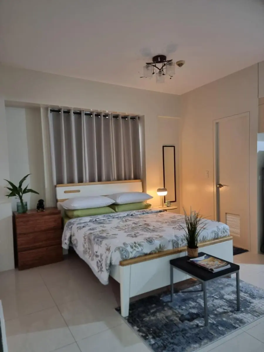 Image 1 of One Palm Tree Villas
