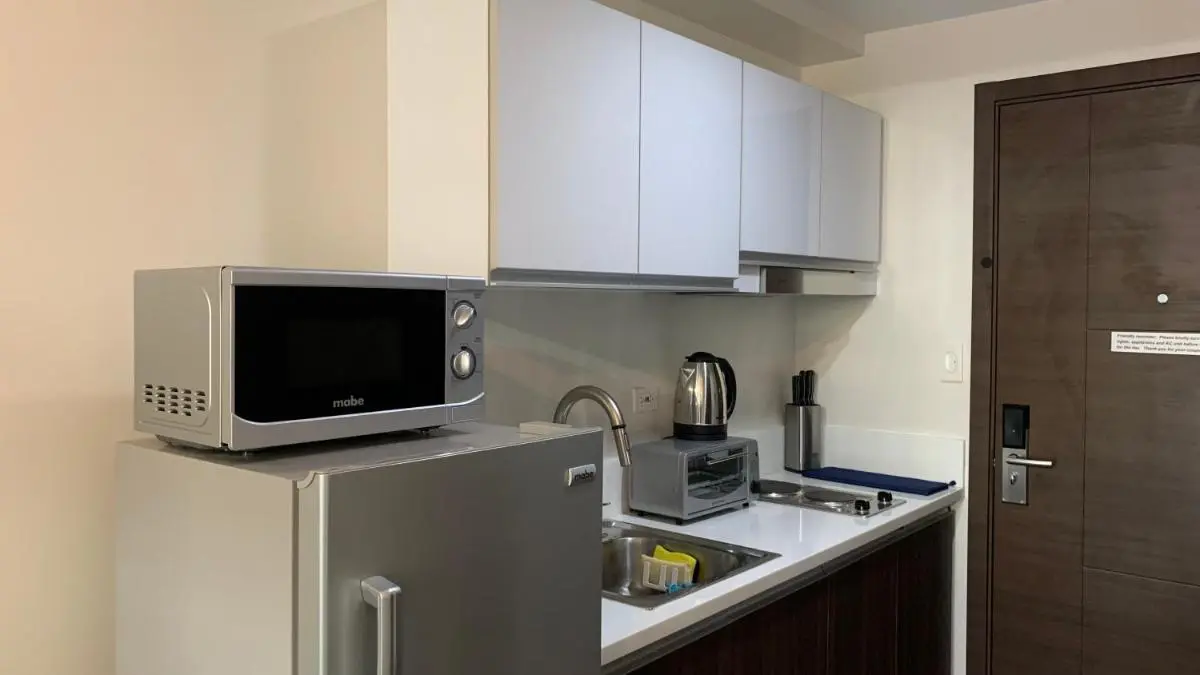 Image 2 of Perfect for Couples – Makati City Comfort and Style