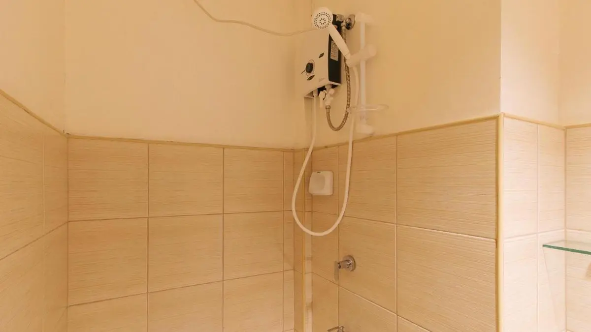 Image 2 of RedDoorz Plus at Alpina Heights Paranaque