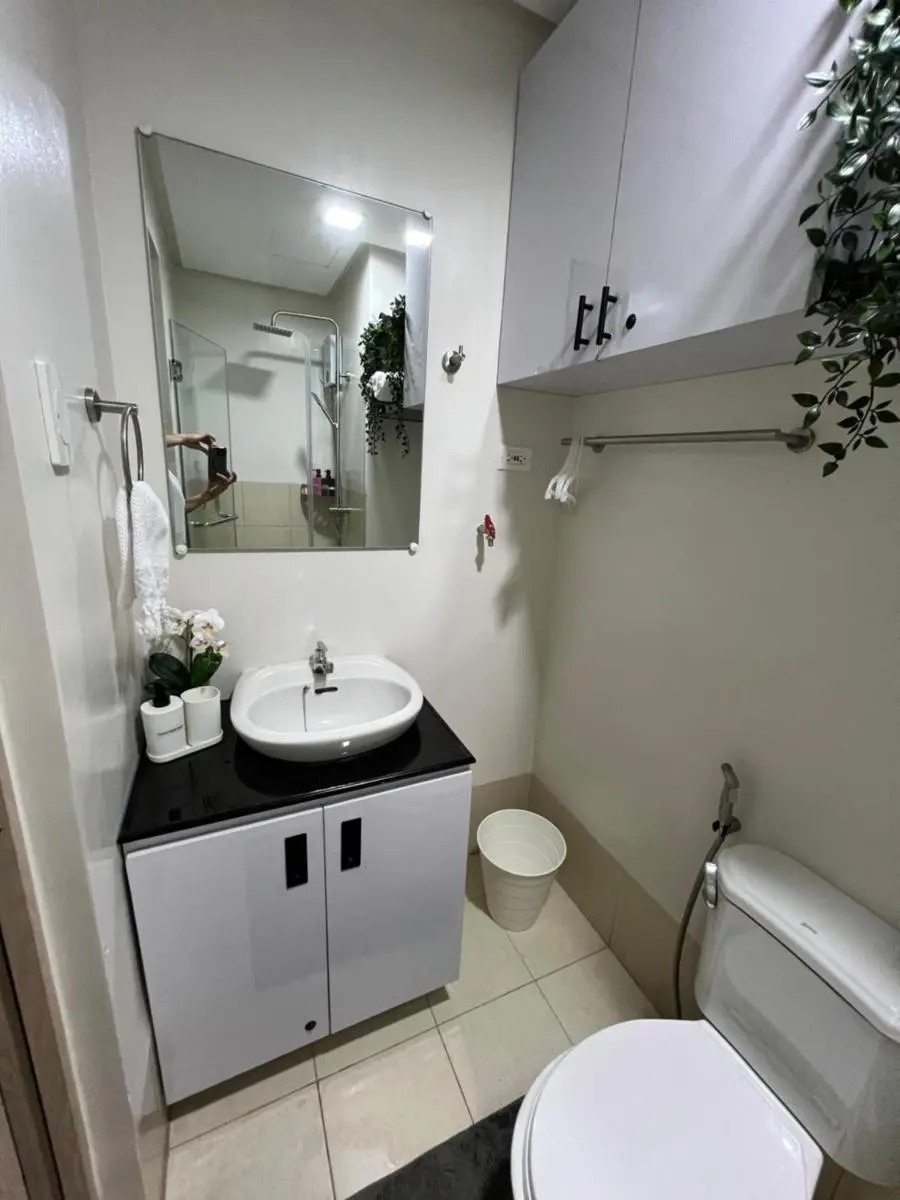 Image 2 of Rich 1-Bedroom Condo Apartment rental
