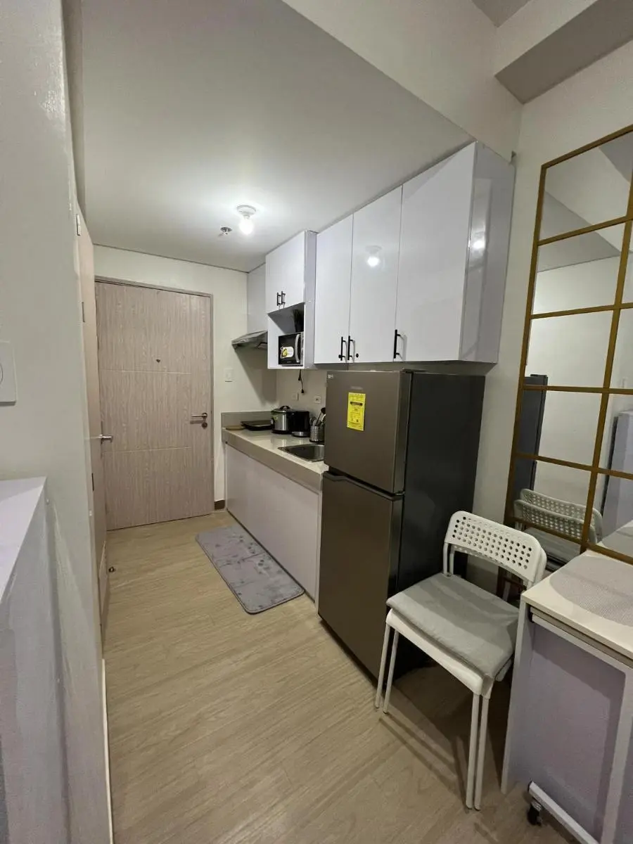 Image 4 of Rich 1-Bedroom Condo Apartment rental