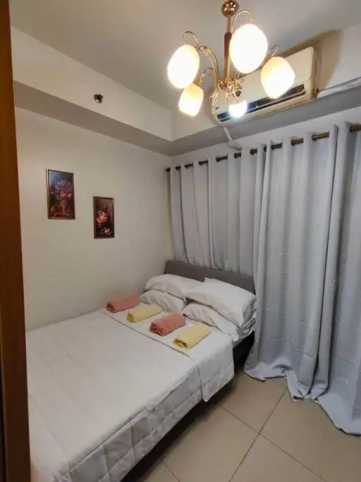 Image 1 of Rosver Hideaway Near MOA