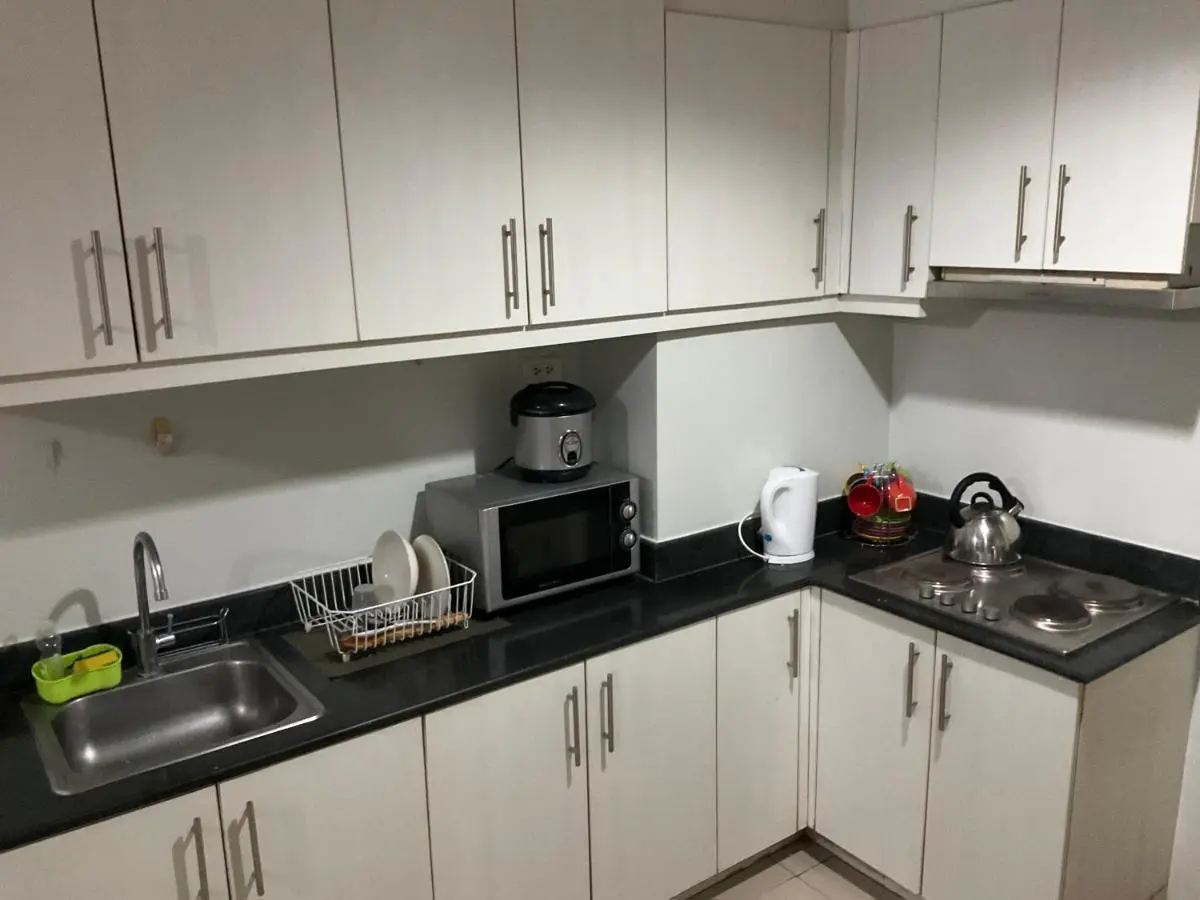 Image 4 of SEA 2-BR Unit with Free Parking near Mall of Asia