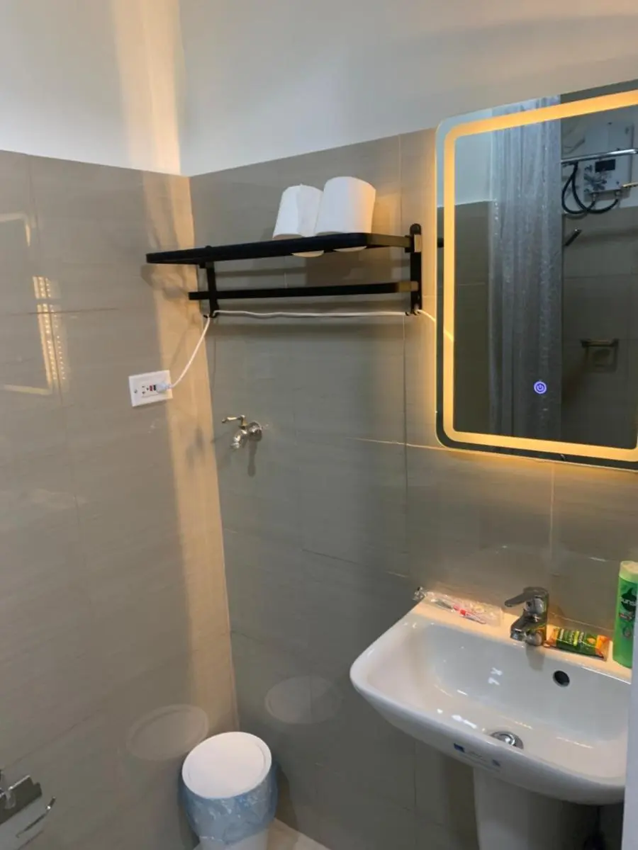 Image 1 of SHORE 2 MOA Staycation T2 U1712