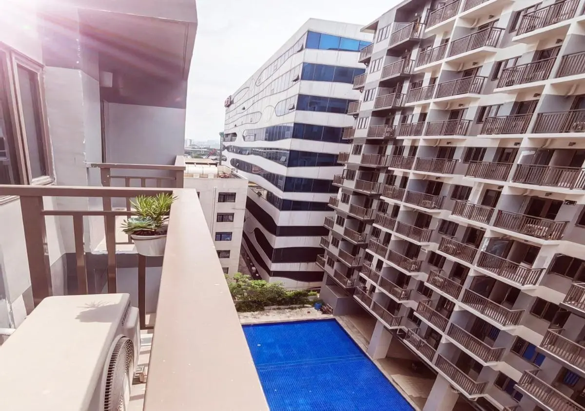 Image 5 of S Residences1 bedroom with balcony near MOA