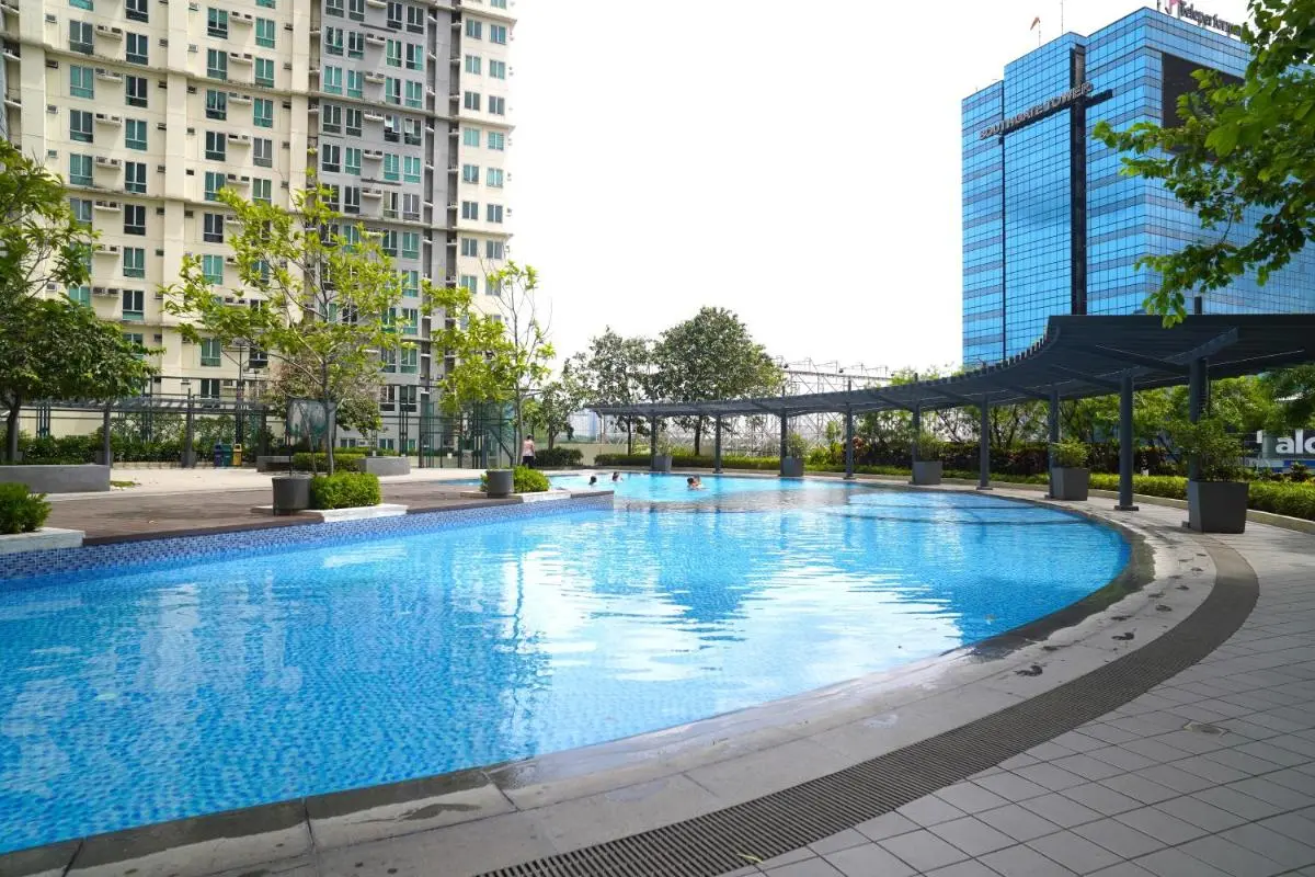 Image 3 of San Lorenzo Place Mall & Residences Tower 3 by Magallanes MRT station Makati