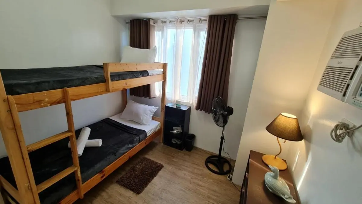 Image 1 of Sea Residences – Condo R Us
