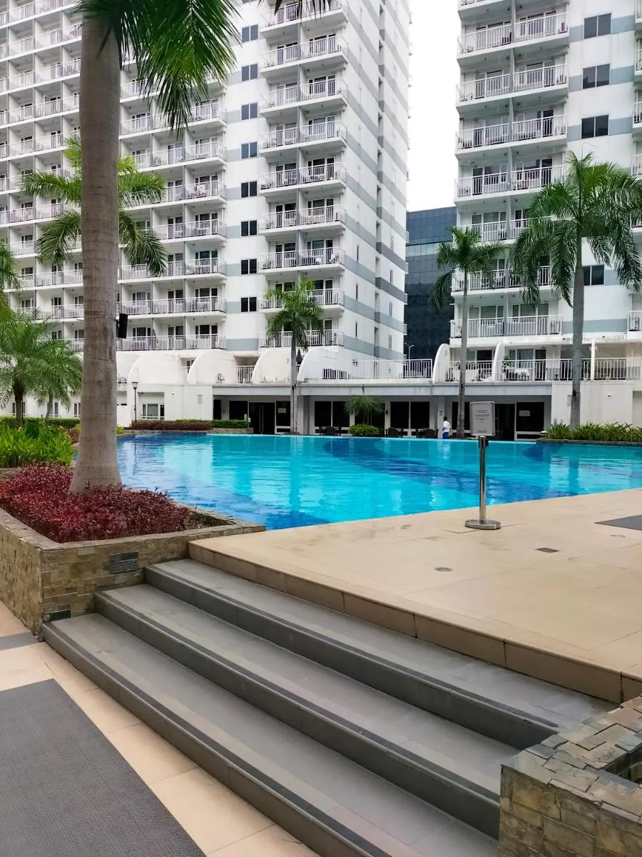 Image 3 of Shell Residences MOA – Josh staycation