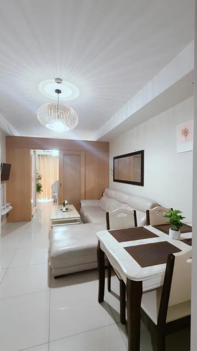 Image 1 of Shell Residences MOA – Josh staycation