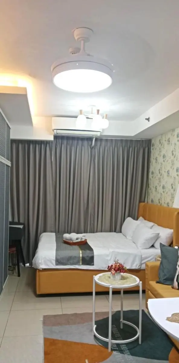Image 3 of Shell Residences by Amonbrey Suite nr airport