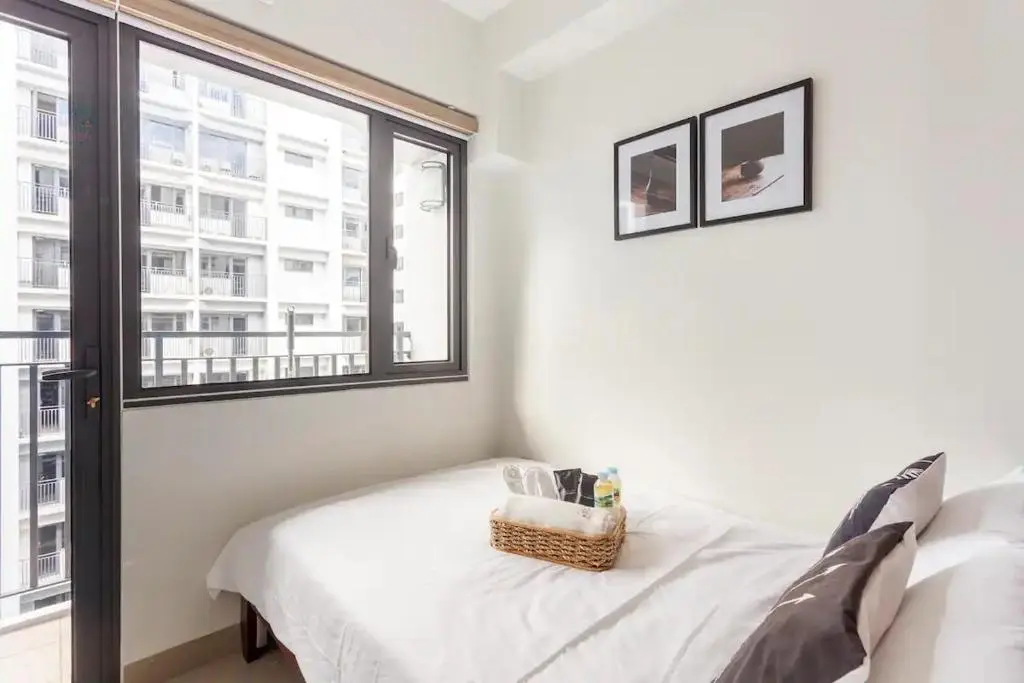 Image of Shore 2 Apartment with Balcony