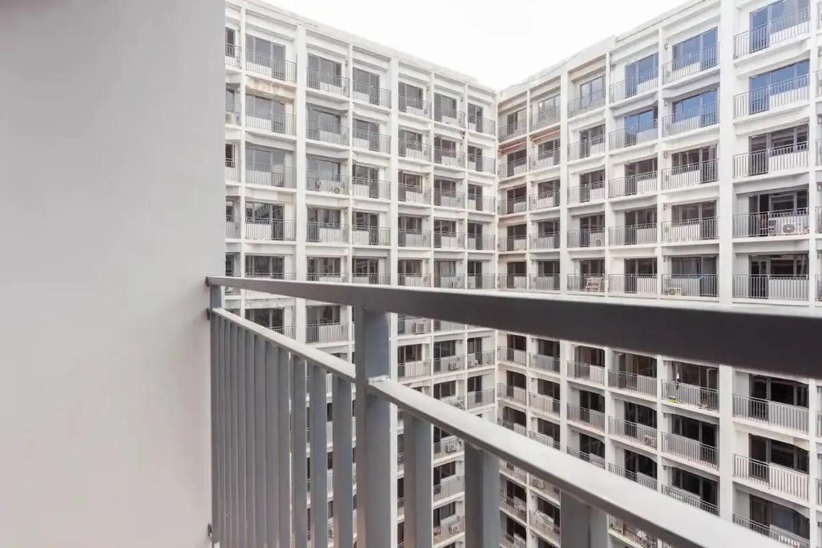 Image 6 of Shore 2 Apartment with Balcony