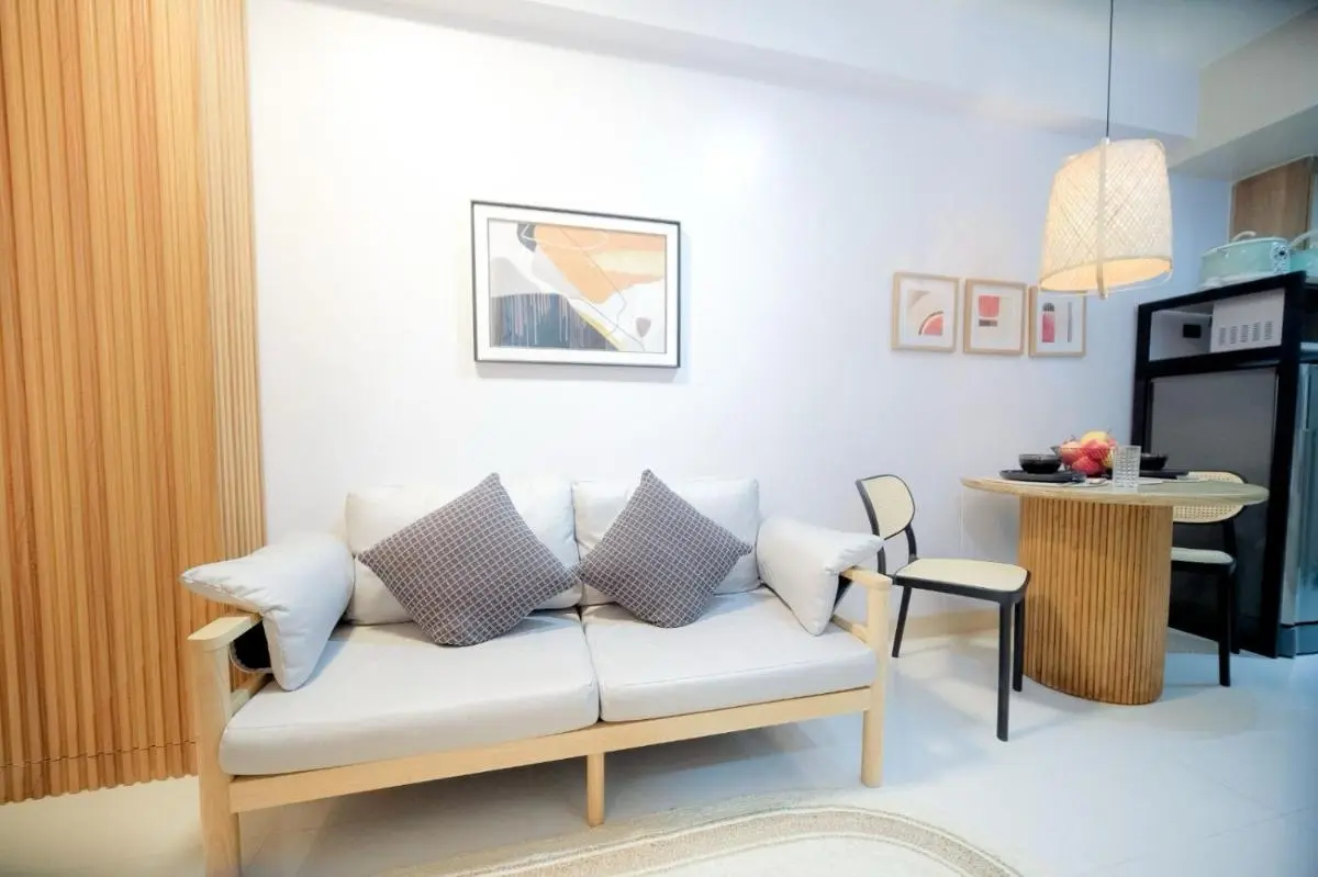Image 4 of Shore 3 Mall of Asia – Sofian Suites