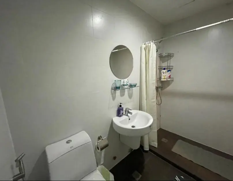 Image 2 of Sky Staycation KL Greenbelt, Isabel’s Makati Rooms