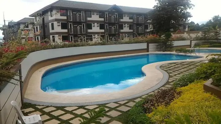 Image 3 of Solstay