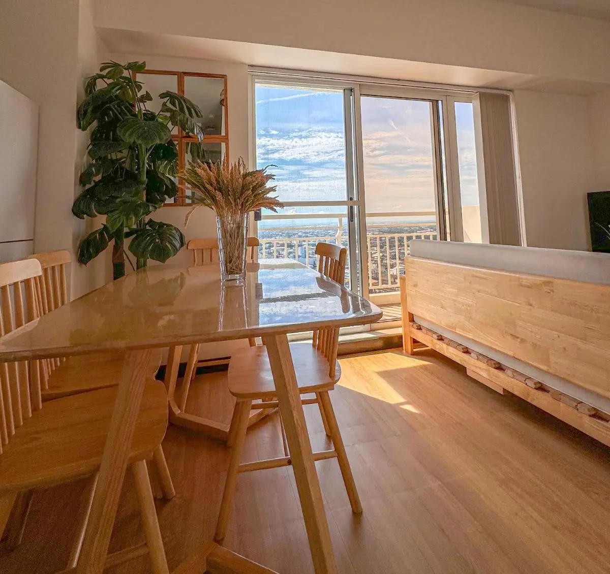 Image 1 of Spacious 1BR with Sunset view at The Celandine