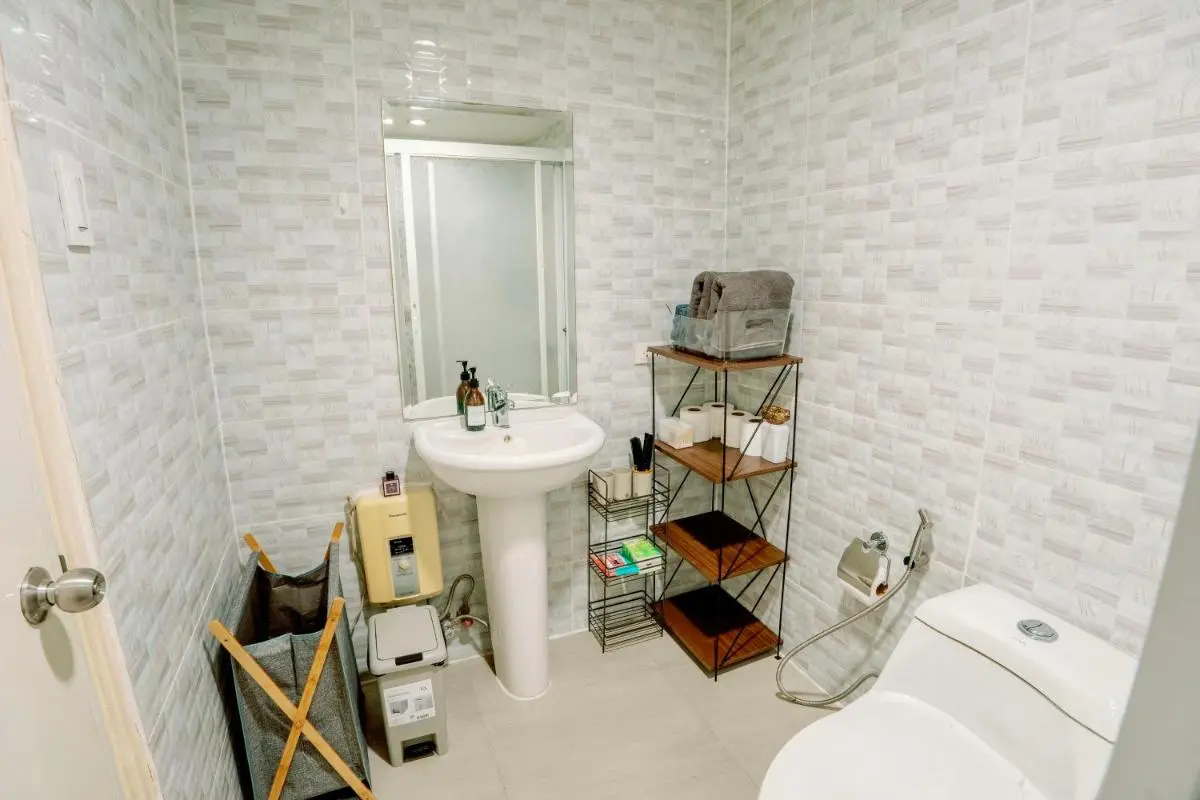 Image 2 of Spacious 2BR at SoMa BGC Near SM Aura and Bonifacio High Street