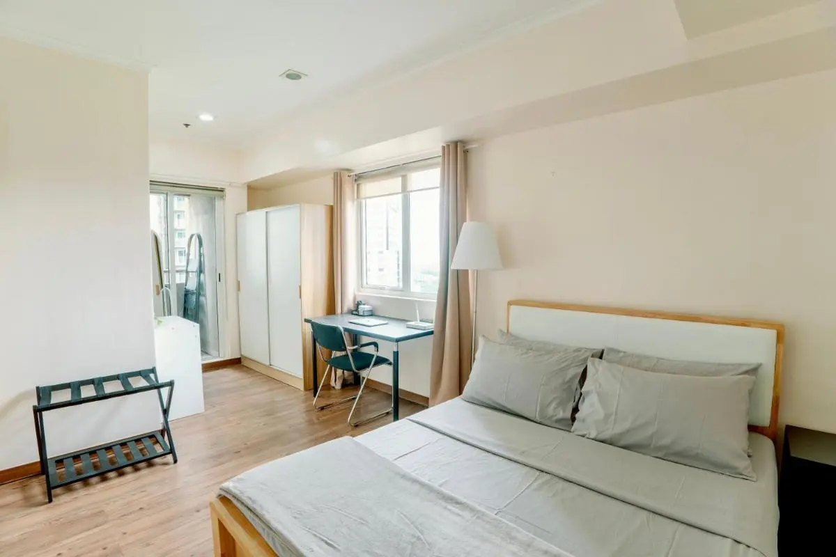 Image 1 of Spacious 2BR at SoMa BGC Near SM Aura and Bonifacio High Street
