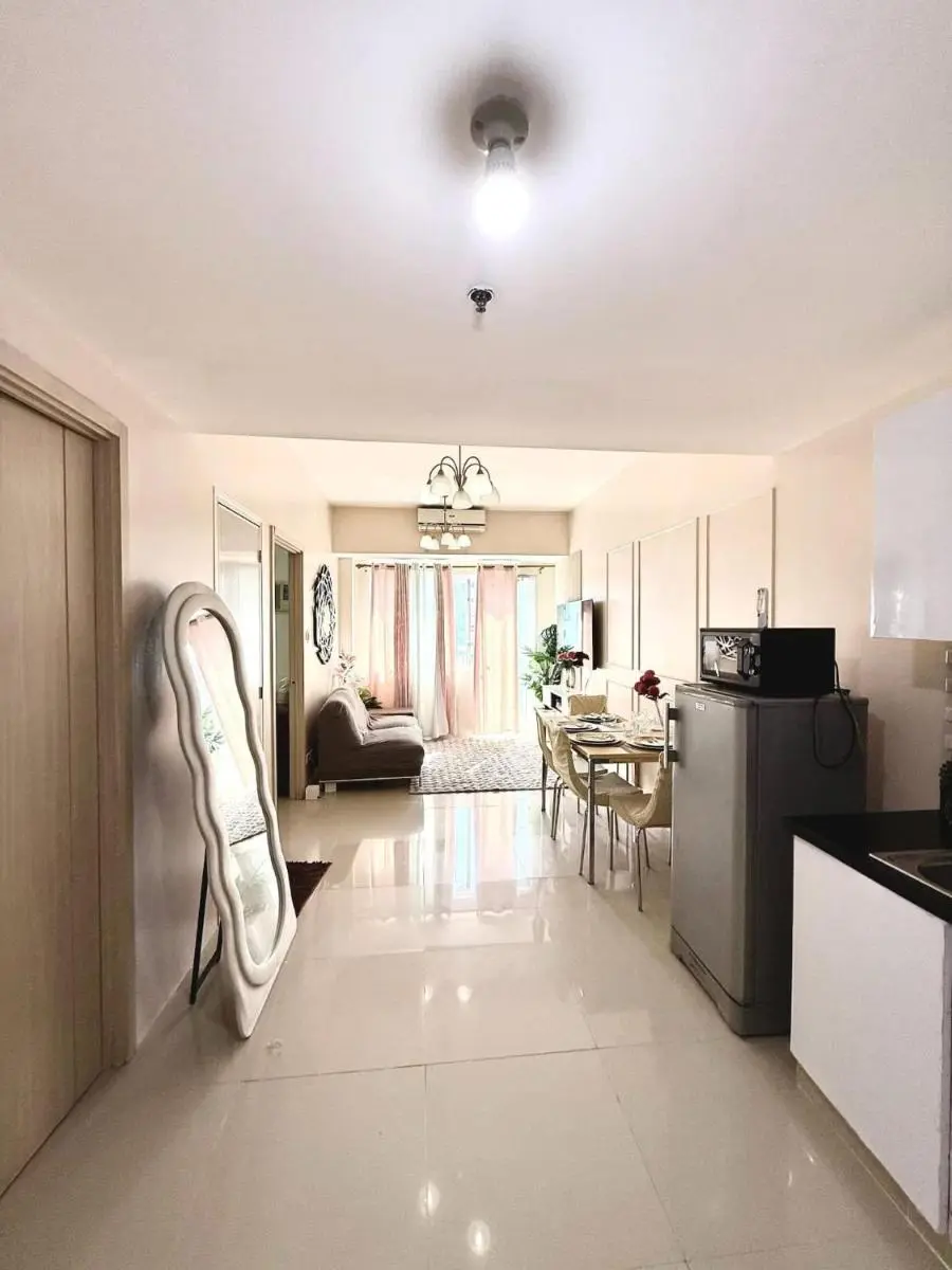 Image 4 of Spacious and Aesthetic 2 Bedroom with City-View Balcony at Grass Residences QC