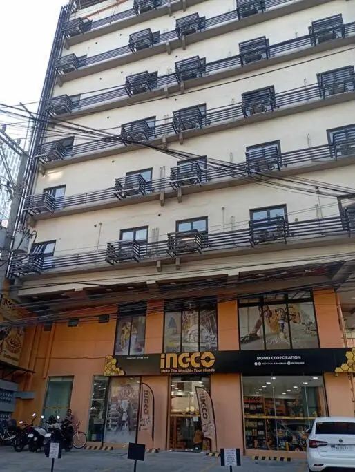 Image 2 of St. Marvin Studio Makati M208
