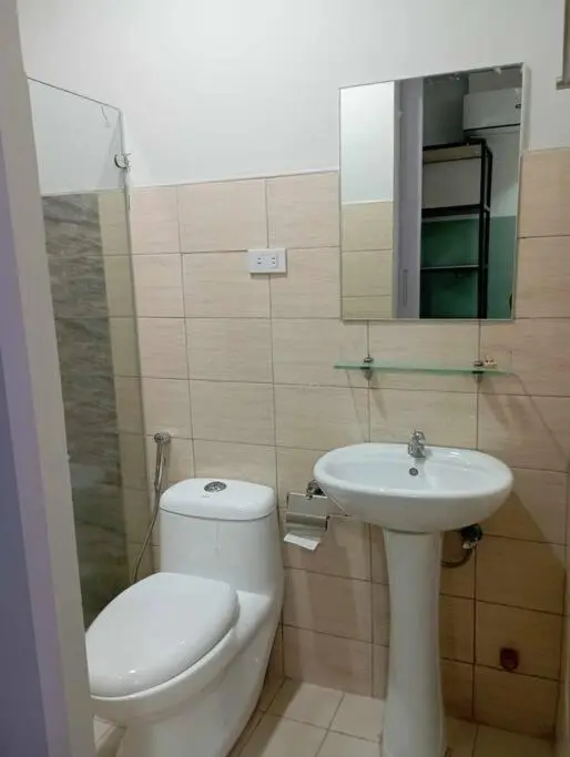 Image 4 of St. Marvin Studio Makati M208