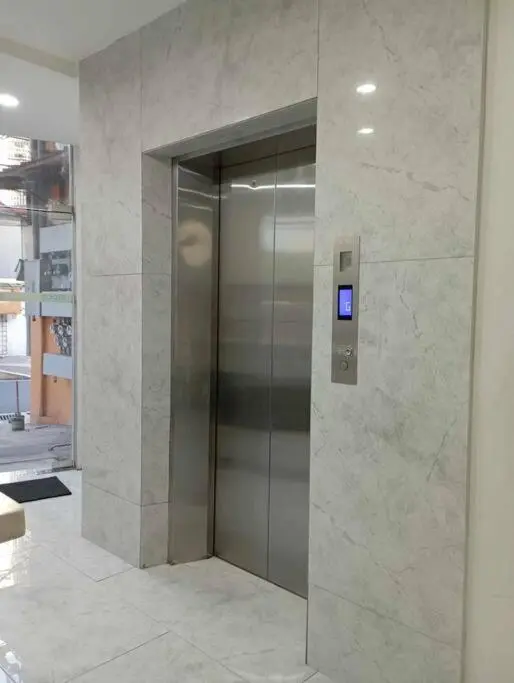 Image 6 of St. Marvin Studio Makati M208