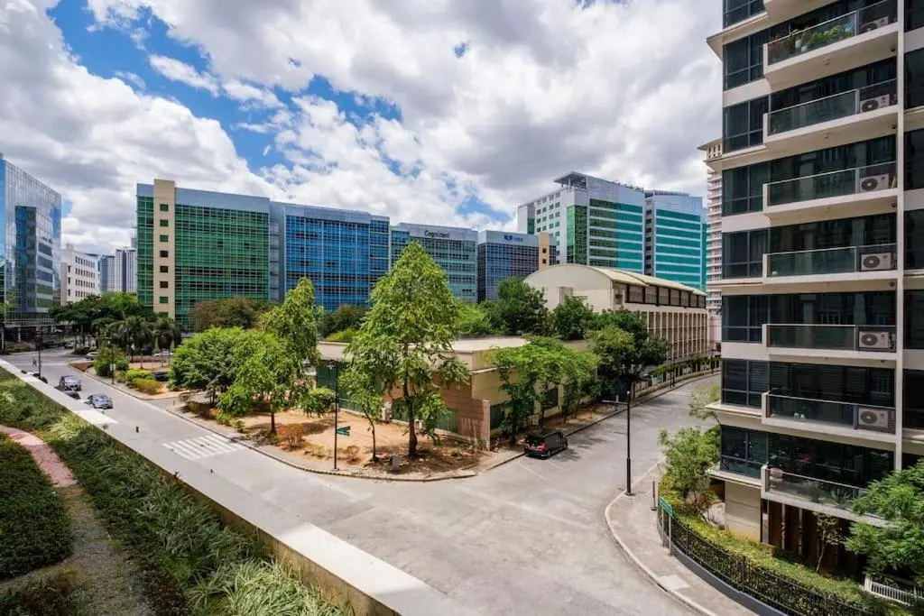 Image 6 of StayHere The Florence Luxe 1BR Near Venice Mall