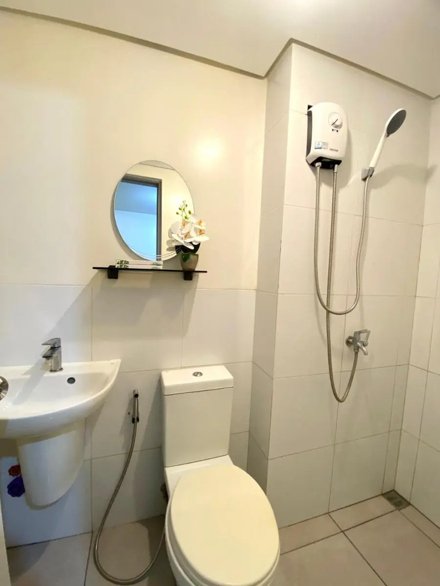 Image 2 of Staycation in Timog Quezon CIity near Tomas Morato and GMA 7