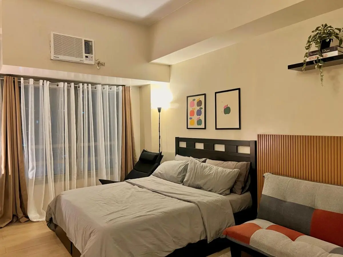 Image 1 of Studio in Eastwood City with Free Pool, Parking & Netflix