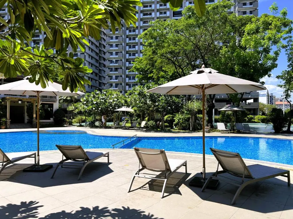 Image of Stunning 2BR apt, 65 sq m Netflix at Rosewood Pointe Residences near BGC