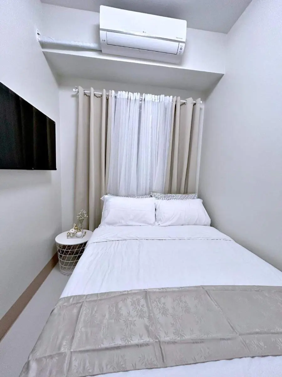 Image 6 of The 3rd Staycation Near MOA, Airport, with FREE WIFI, Netflix