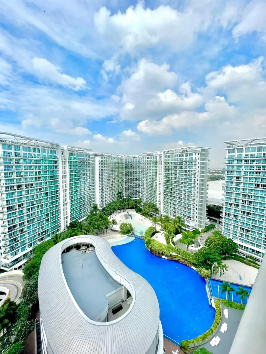 Image 3 of The Bahamas & Maldives Suites at Azure Residences Manila Airport – 7KM