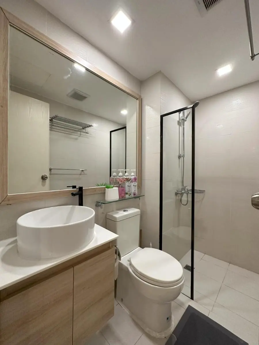Image 5 of The Bahamas & Maldives Suites at Azure Residences Manila Airport – 7KM